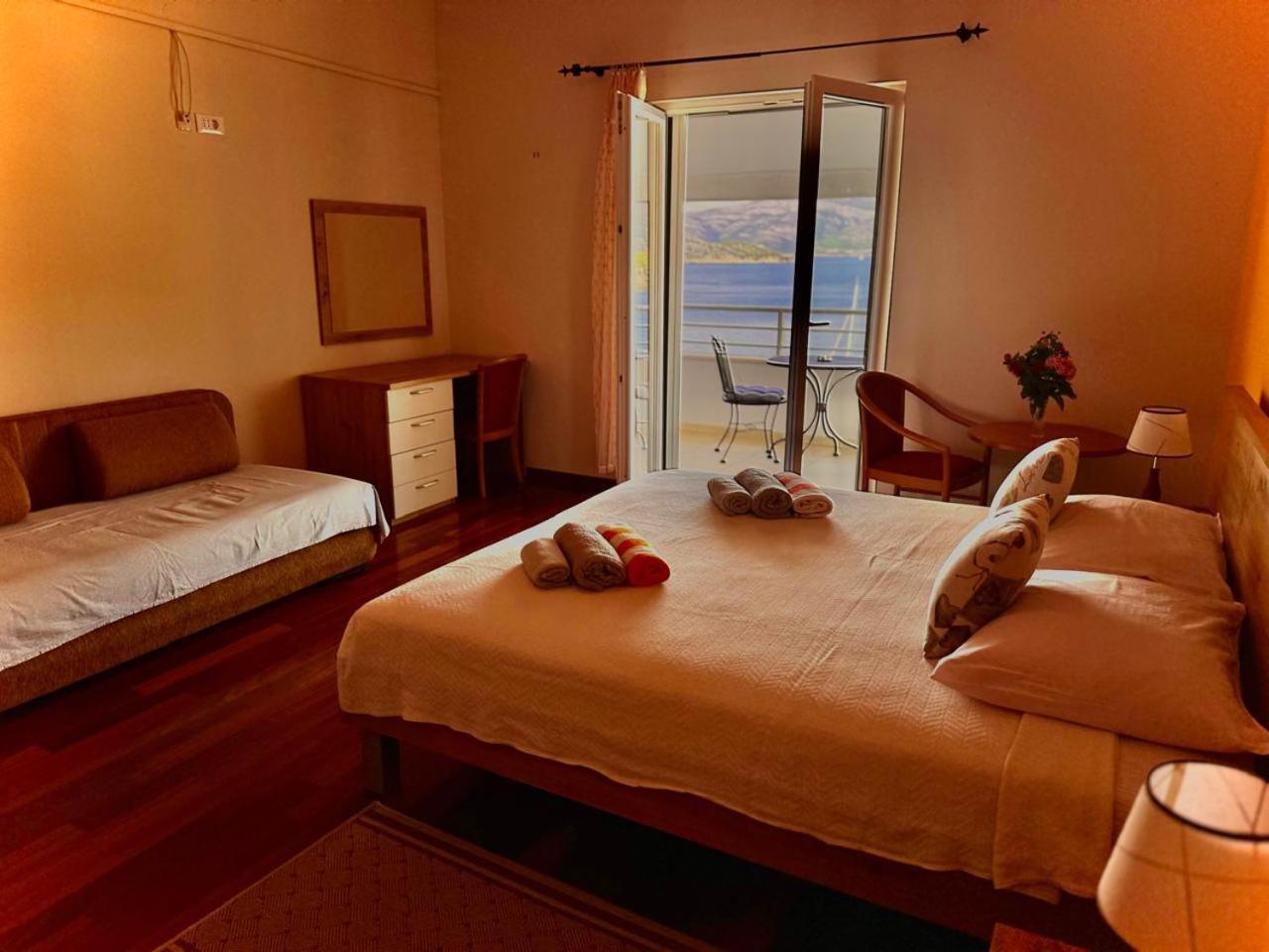Boutique Hotel Tomic 洛帕德 外观 照片